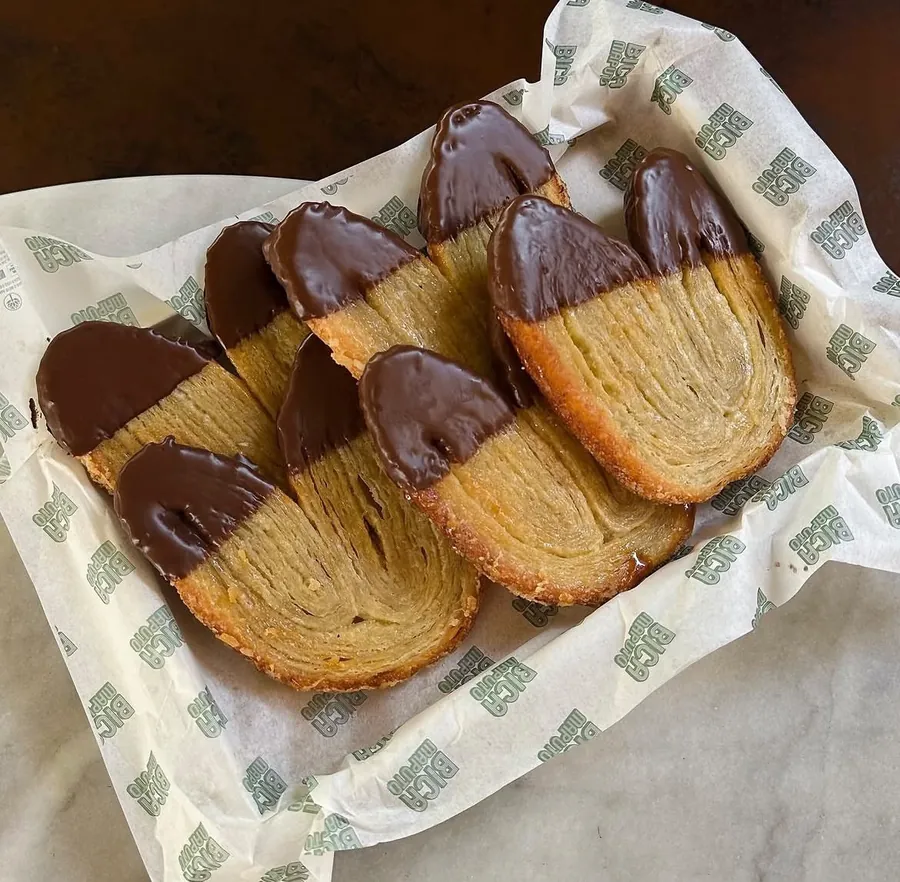 Palmiers mergulhados em chocolate